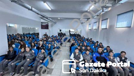 Afyonkarahisar’da Polislerden Öğrencilere Kapsamlı Güvenlik ve Teknoloji Eğitimi