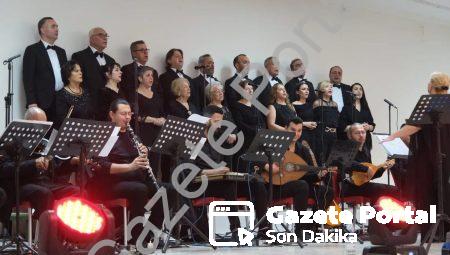 Sarıgöl’de Nostalji Rüzgarı: Atatürk’ün Sevdiği Şarkılar Yankılandı