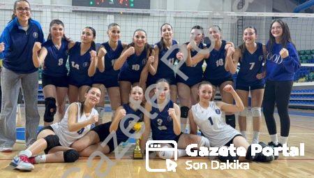 Kütahya Belediyespor Genç Kız Voleybol Takımı Zaferle Taçlandı