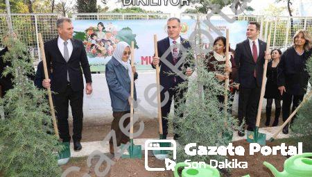 Muğla’da Öğretmenler İçin Binlerce Fidan Dikiliyor