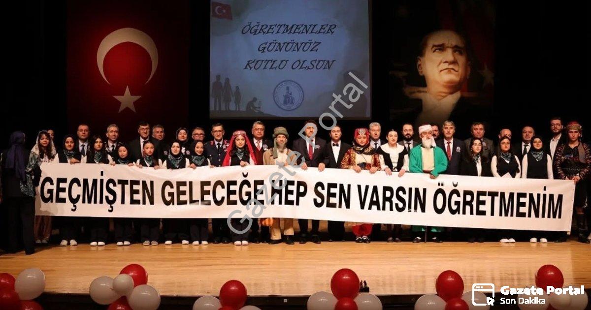 "Kütahya’da Öğretmenler Günü Etkinliklerle Kutlandı" başlıklı haber için fotorealistik, profesyonel