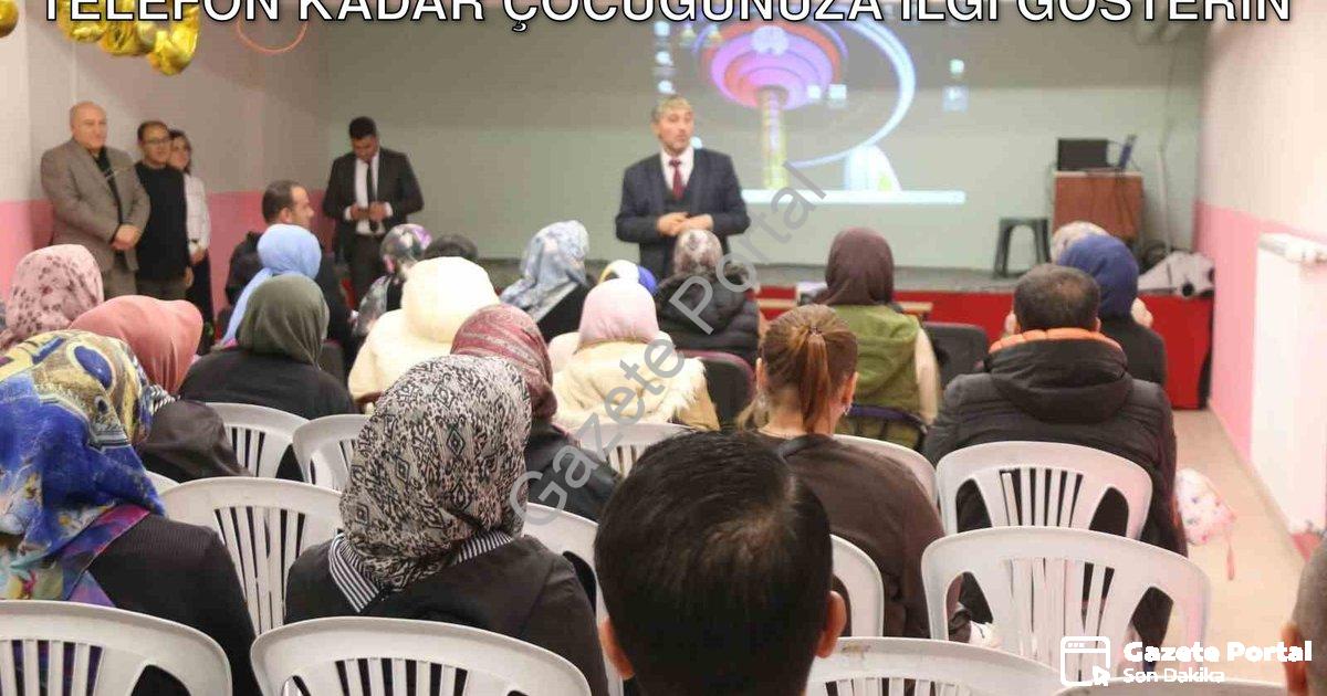 "Müdür Yılmaz’dan Velilere Sert Uyarı: Telefon Kadar Çocuğunuza İlgi Gösterin" başlıklı haber için f